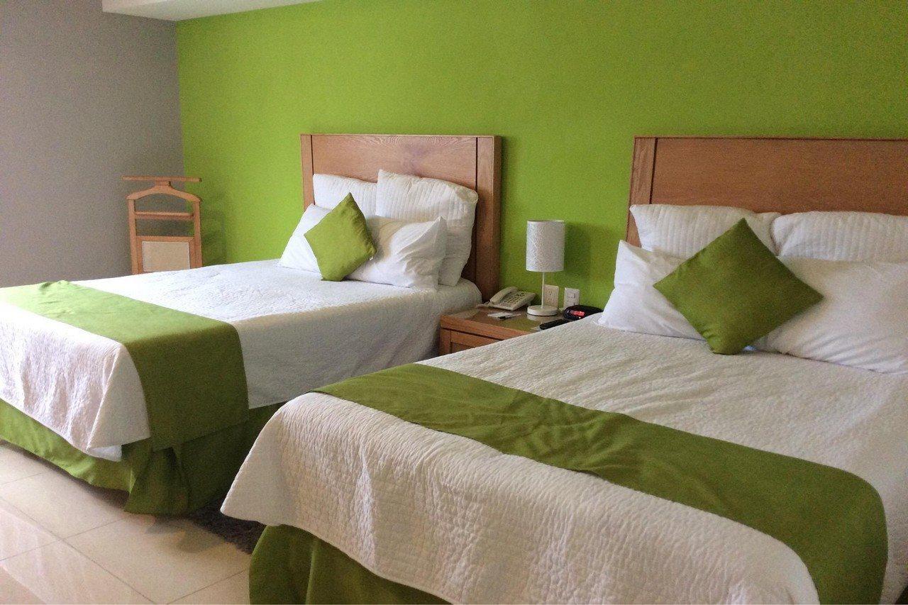 Hb Cordoba Hotel Bagian luar foto