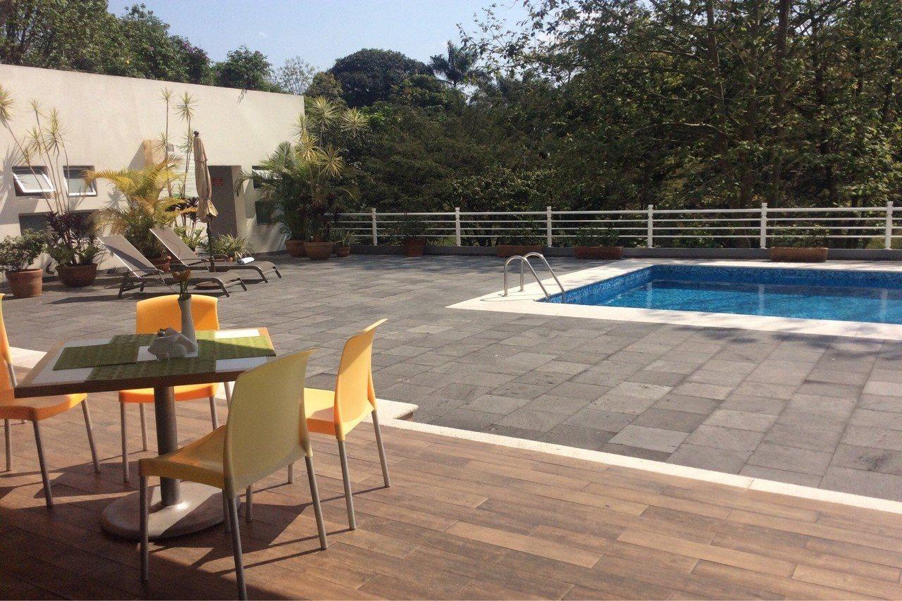 Hb Cordoba Hotel Bagian luar foto