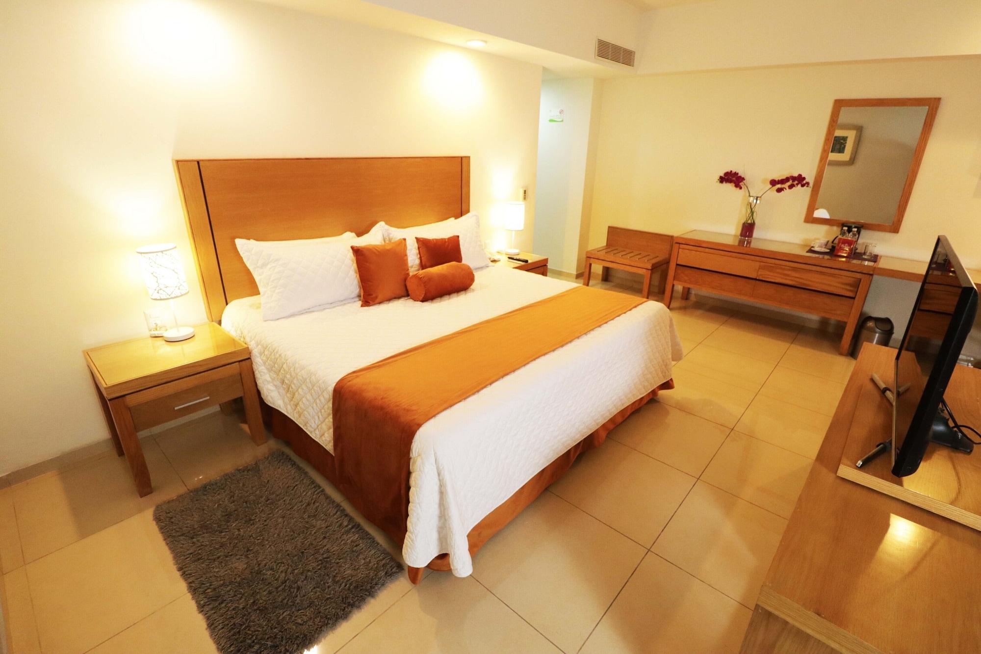 Hb Cordoba Hotel Bagian luar foto