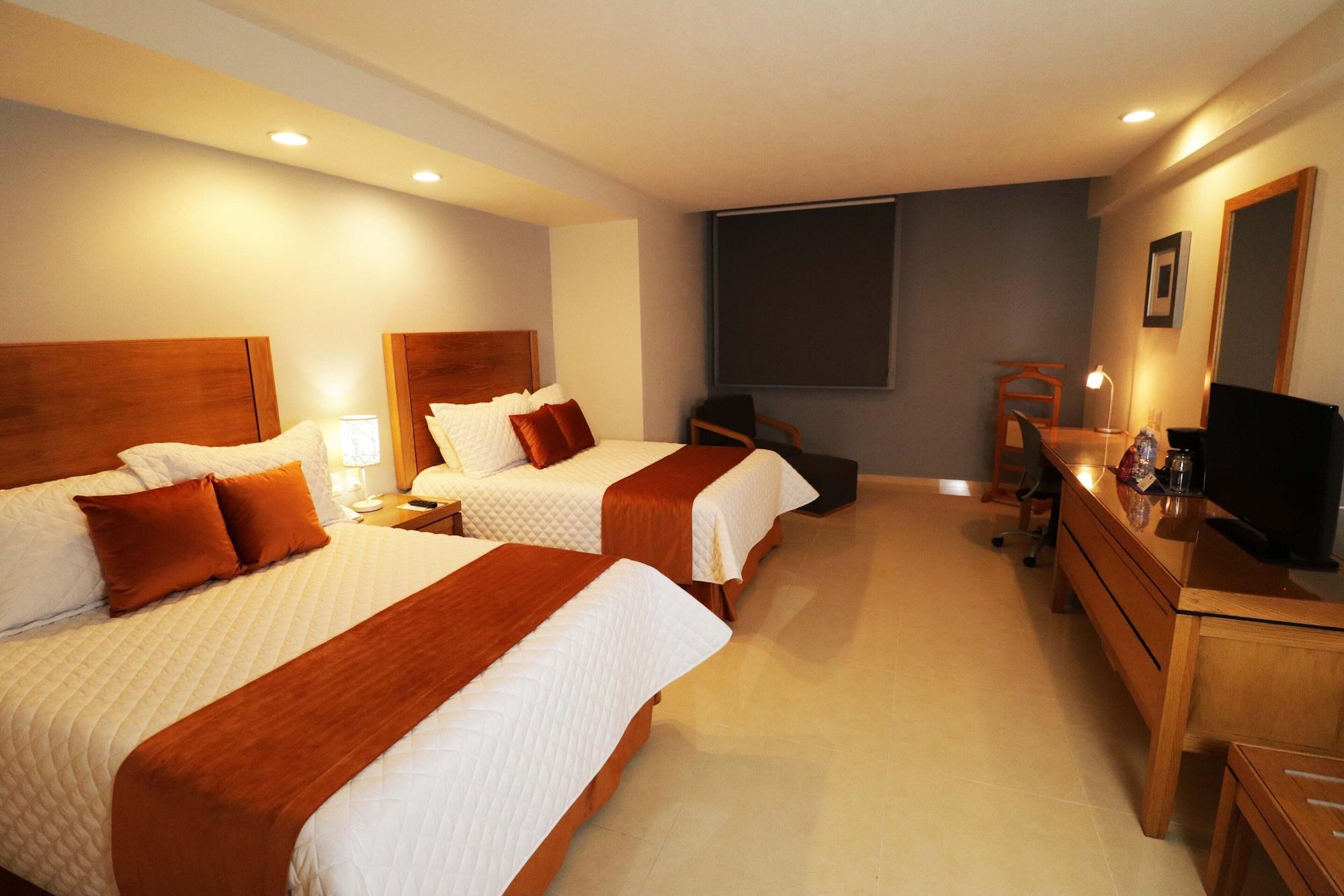 Hb Cordoba Hotel Bagian luar foto